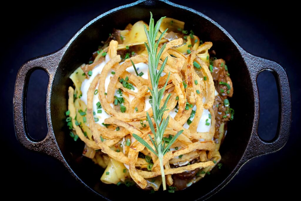 2fe0d4_48363e84d48546129a56edd2fc82a335~mv2